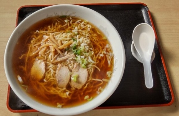 「中華そば600円」@まるみそば屋の写真