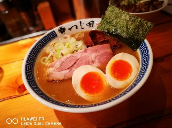 「らーめん」@つじ田 飯田橋店の写真