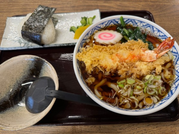 「天ぷらうどん」@新兵ヱの写真