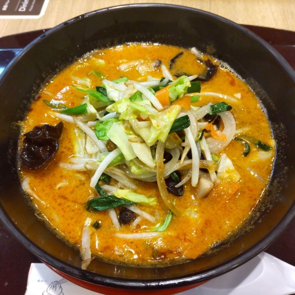 「たっぷり野菜担々麺（￥1,050円）」@京鼎樓小館 ラゾーナ川崎プラザ店の写真