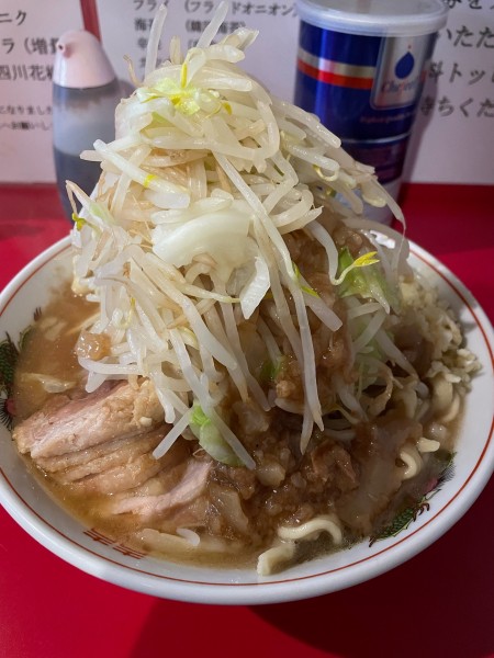 「豚2枚ラーメン ヤサイニンニクアブラ」@ラーメン英二の写真