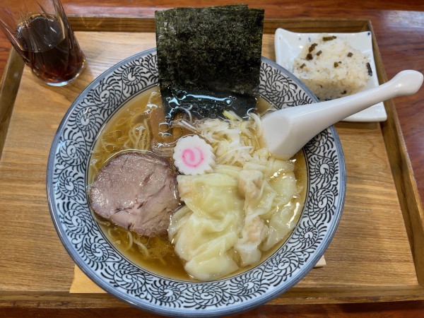 「無化調わんたんめん（1050円）」@中華そば 水嶋の写真