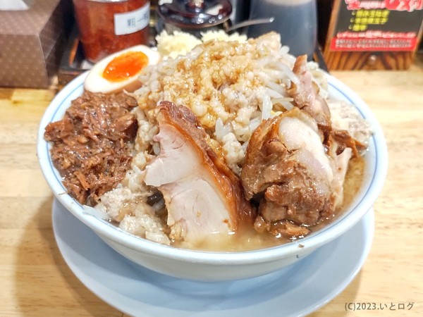 「やぐ盛りラーメン（麺大盛り）」@麺屋 神やぐらの写真