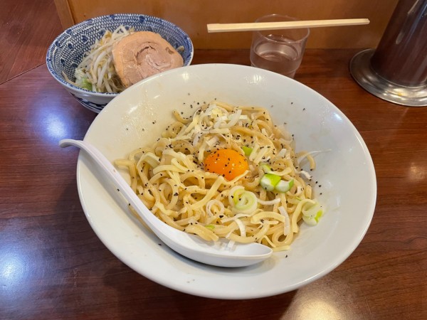 「カルボナーラまぜそば」@メガガンジャの写真