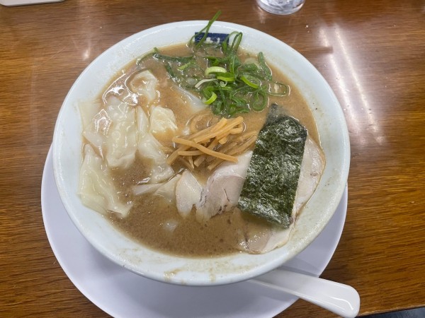 「ワンタンメン」@魁龍の写真