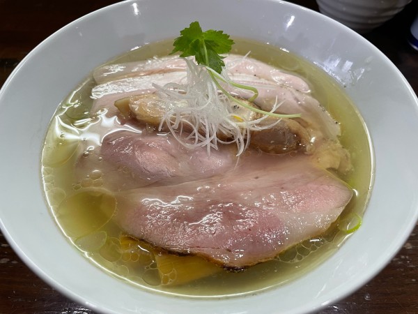 「シャモロック塩チャーシュー増し」@らぁめん サンドの写真