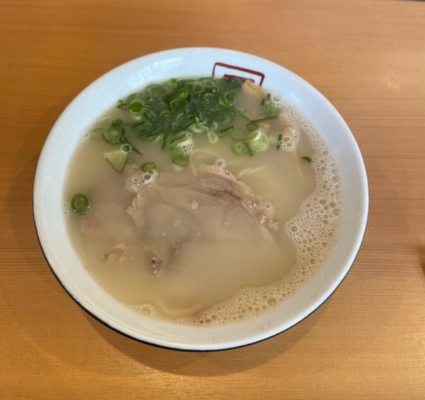 「塩豚骨」@ラーメン一作の写真