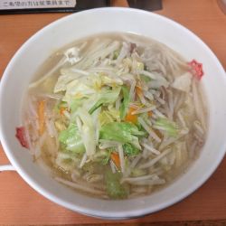 野菜たっぷりタンメン：570円