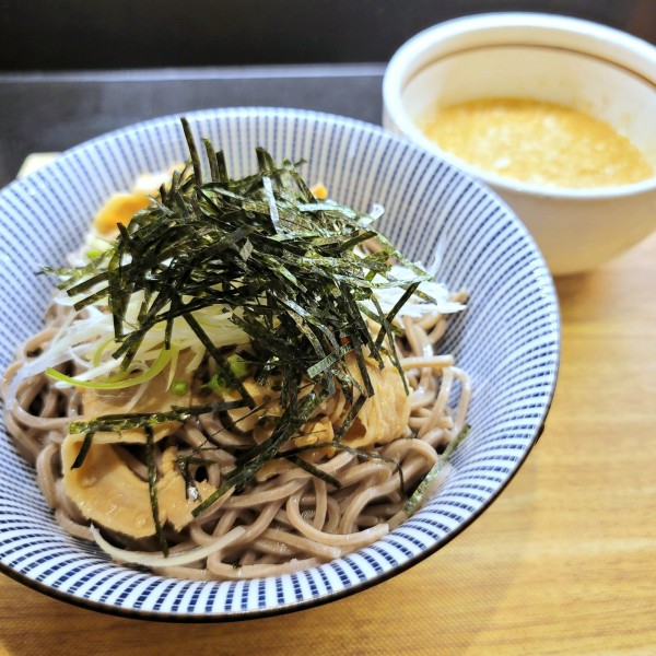 「冷しごまだれ肉つけそば」@蕎麦29東京の写真
