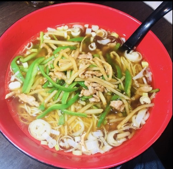 「青椒肉絲麺」@食無双の写真