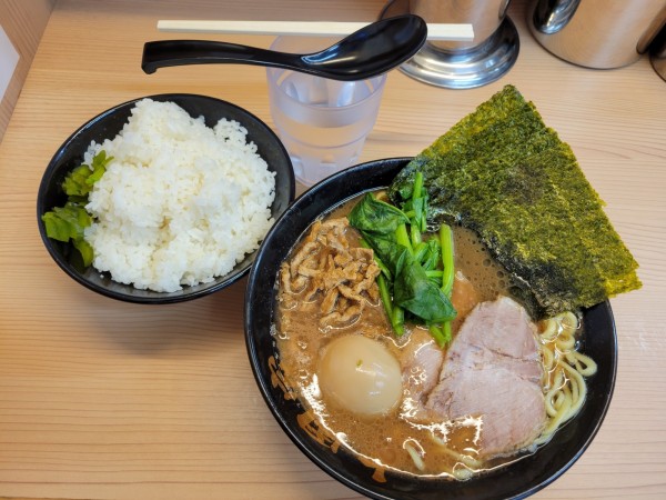 「特製ラーメン並」@ラーメン 大國家の写真
