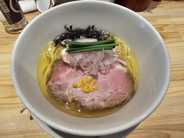 「青森拉麺白　1000円」@拉麺·餃子 花秀の写真
