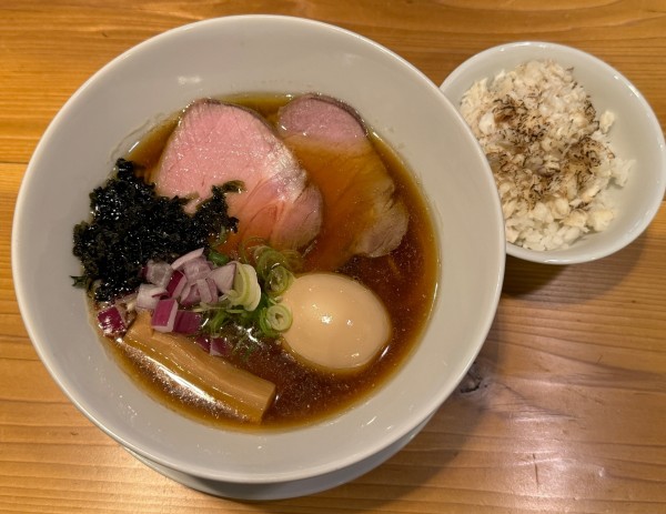「11月限定 鯛煮干し らぁ麺(１日10食限定)」@鯛骨らぁ麺 あぐらの写真