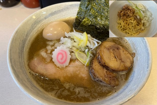 「特製煮干しそば(醤油)+和え玉」@麺屋 なるとの写真