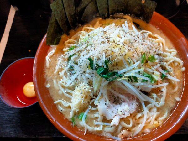 「【限定】ブタモーニ1200円+生卵70円+のり100円」@豚星。の写真