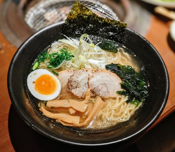 「塩ラーメン」@焼肉 もく蓮 伊勢宮店の写真