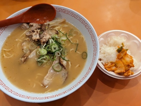「ラーメン」@金龍ラーメン 難波千日前店の写真
