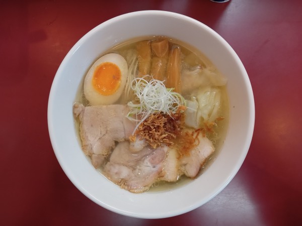 「特製塩らぁ麺」@らぁ麺 松しんの写真