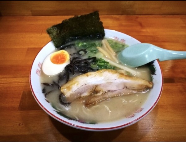 「プレミアムラーメン」@ぎょらん亭 本店の写真