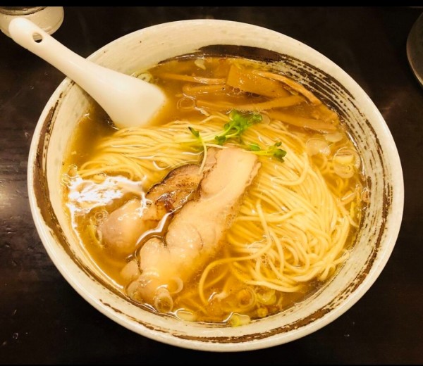 「秋刀魚節の出汁」@づゅる麺 池田の写真