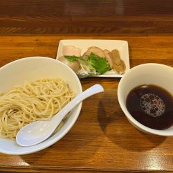 特製つけそばしょうゆ大盛り