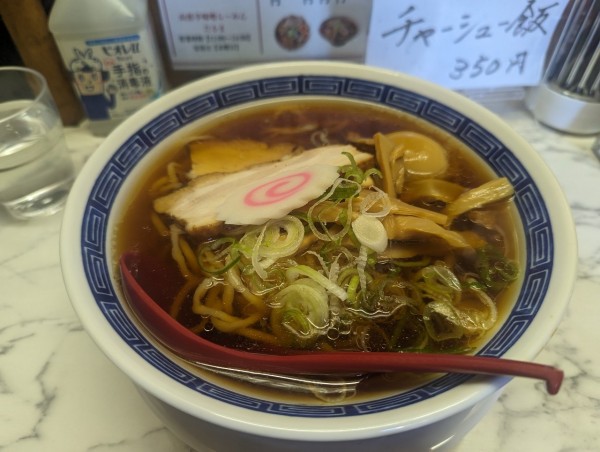 「味玉醬油ラーメン」@山形辛味噌らーめんだるまの写真