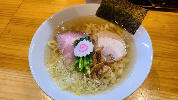 「塩ラーメン」@麺道 六善の写真