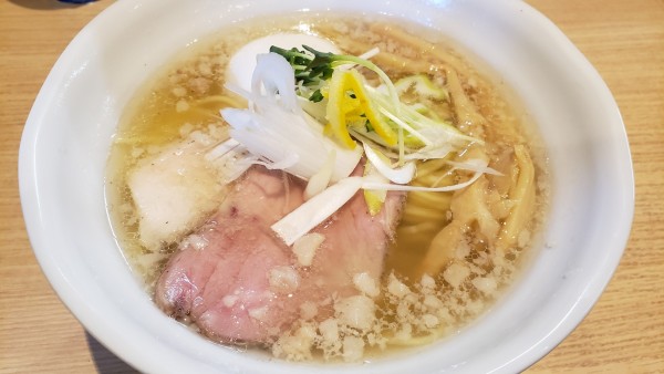 「塩らーめん＋味玉」@麺処 しかての写真