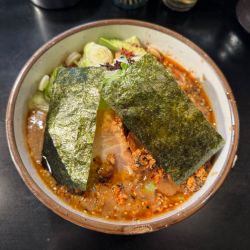 辛特濃(ハード.中辛)  880円