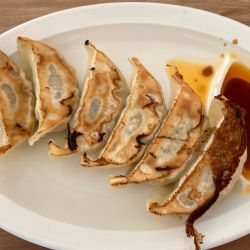 餃子セット価格200円