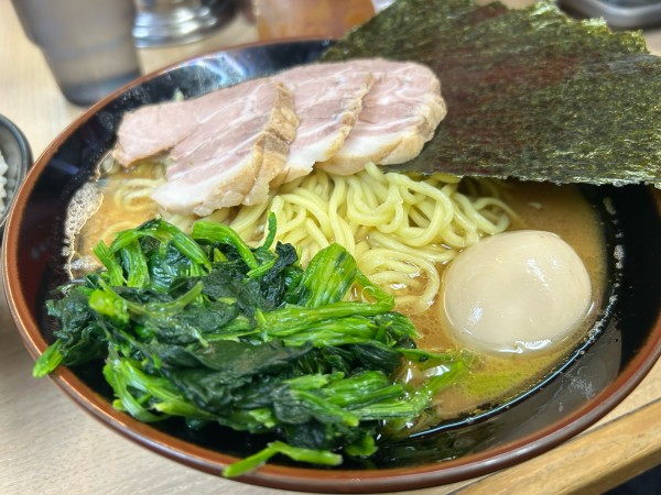 「特製ラーメン大」@横浜らーめん 武蔵家 池袋店の写真