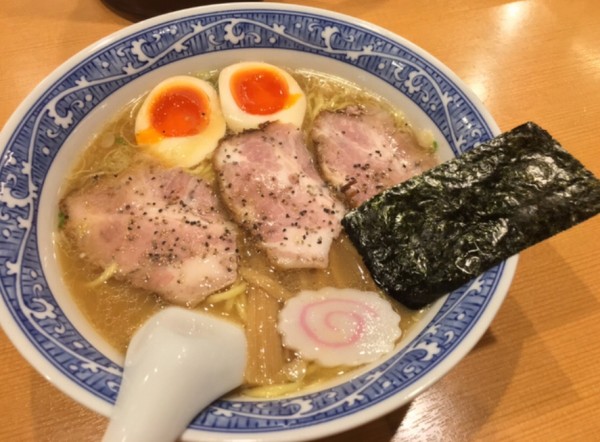 「ラーメン」@中華そば 青葉 学芸大学店の写真