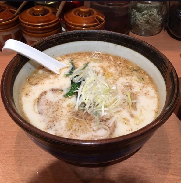 「塩ラーメン」@俺流塩ラーメン 中目黒店の写真