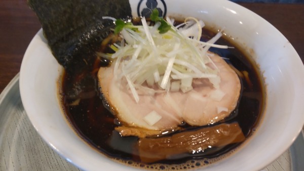 「らぁめん880円」@麺屋みつば＋クローバーの写真