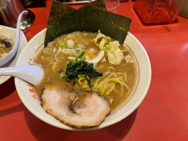 「うまいラーメン中本盛」@松福 東椎路店の写真