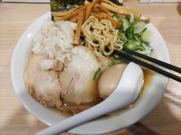 「中華そば·特製·ごはん」@自家製麺頃場 別邸の写真