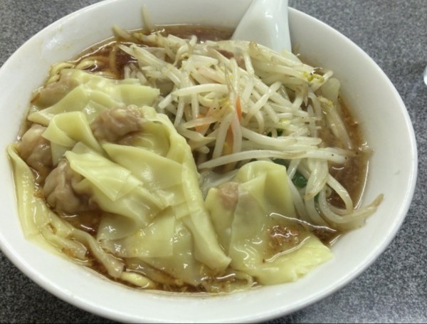 「もやしワンタンそば」@中華麺店 喜楽の写真