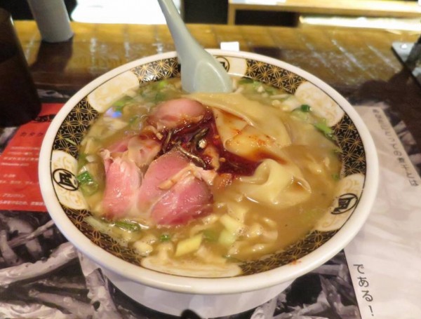 「すごい煮干し」@すごい煮干ラーメン凪 五反田西口店の写真