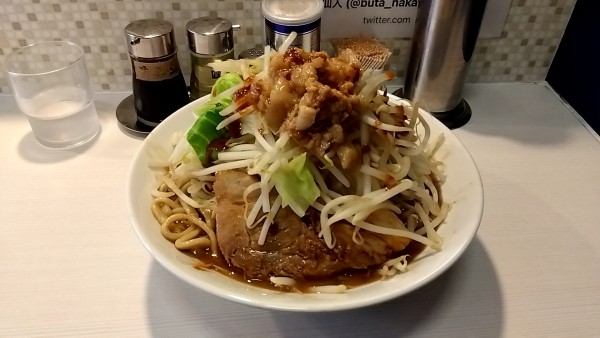 「味噌ラーメン（１，０００円）」@豚仙人 中山店の写真