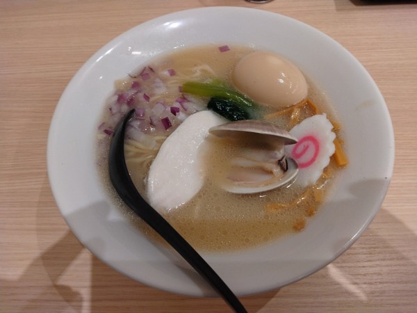 「はまぐり鶏白湯らぁ麺¥1230-」@らぁ麺 ななみの写真