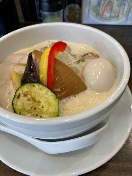 「特製塩鶏白湯1300円」@麺や 志道の写真