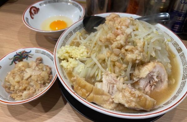 「小ラーメン」@豚山 池袋西口店の写真