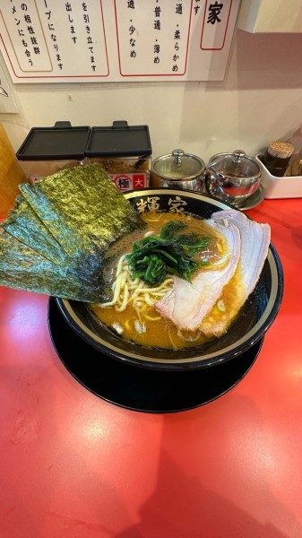 「ラーメン並」@家系ラーメン大輝家 日吉店の写真