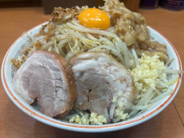 「汁なしらーめん」@ラーメン豚山 大塚店の写真