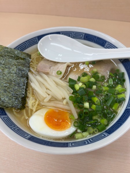 「塩豚骨ラーメン」@八作の写真
