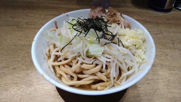 「【限定】煮干し汁なし(ニンニク)」@MEN YARD FIGHTの写真