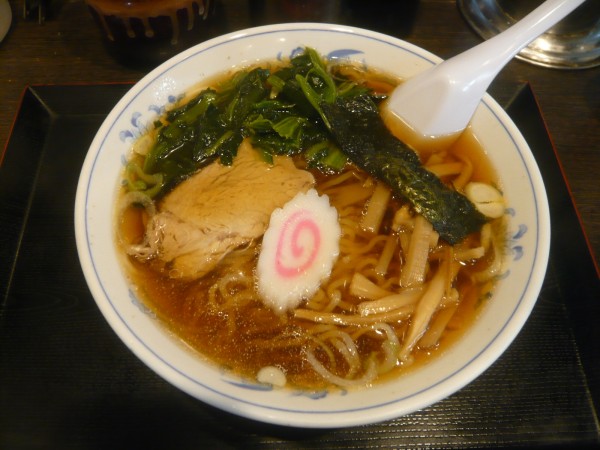 「ラーメン（+ほうれん草）」@三松 青砥店の写真