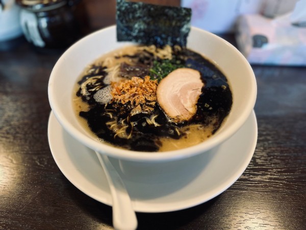 「黒心らーめん（バリカタ￥800）」@一心の写真