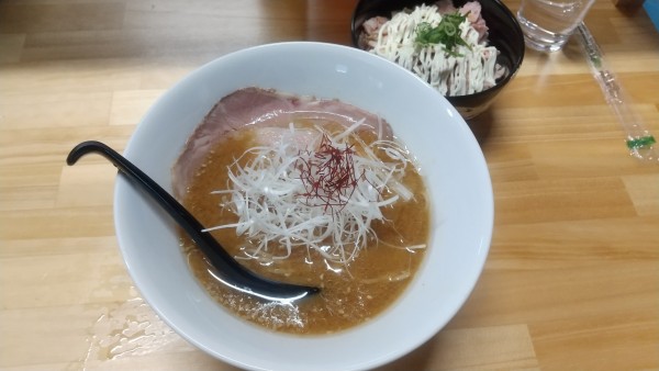 「みそらーめん（秋冬限定）880円」@めん処 日の出丸 鳥取店の写真
