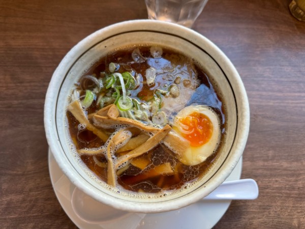 「山形ラーメン1/2SIZE  800円」@Pour cafeの写真